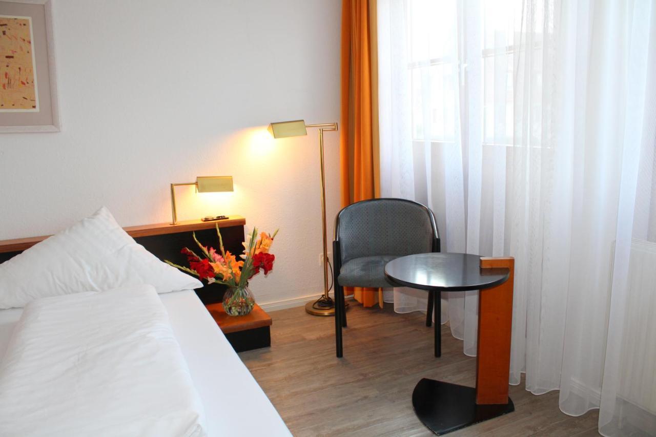 Hotel Lamm Nufringen Eksteriør bilde
