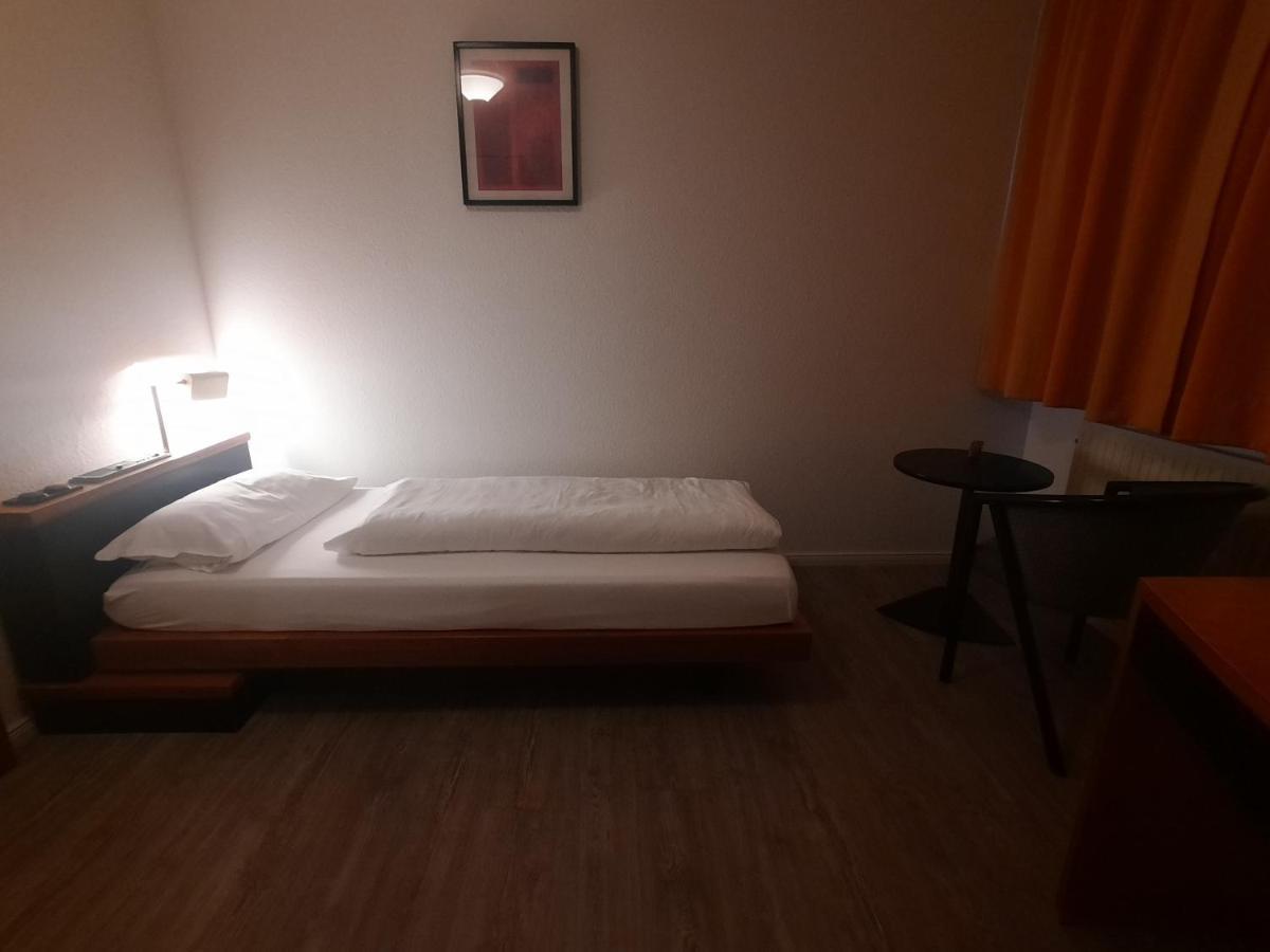 Hotel Lamm Nufringen Eksteriør bilde